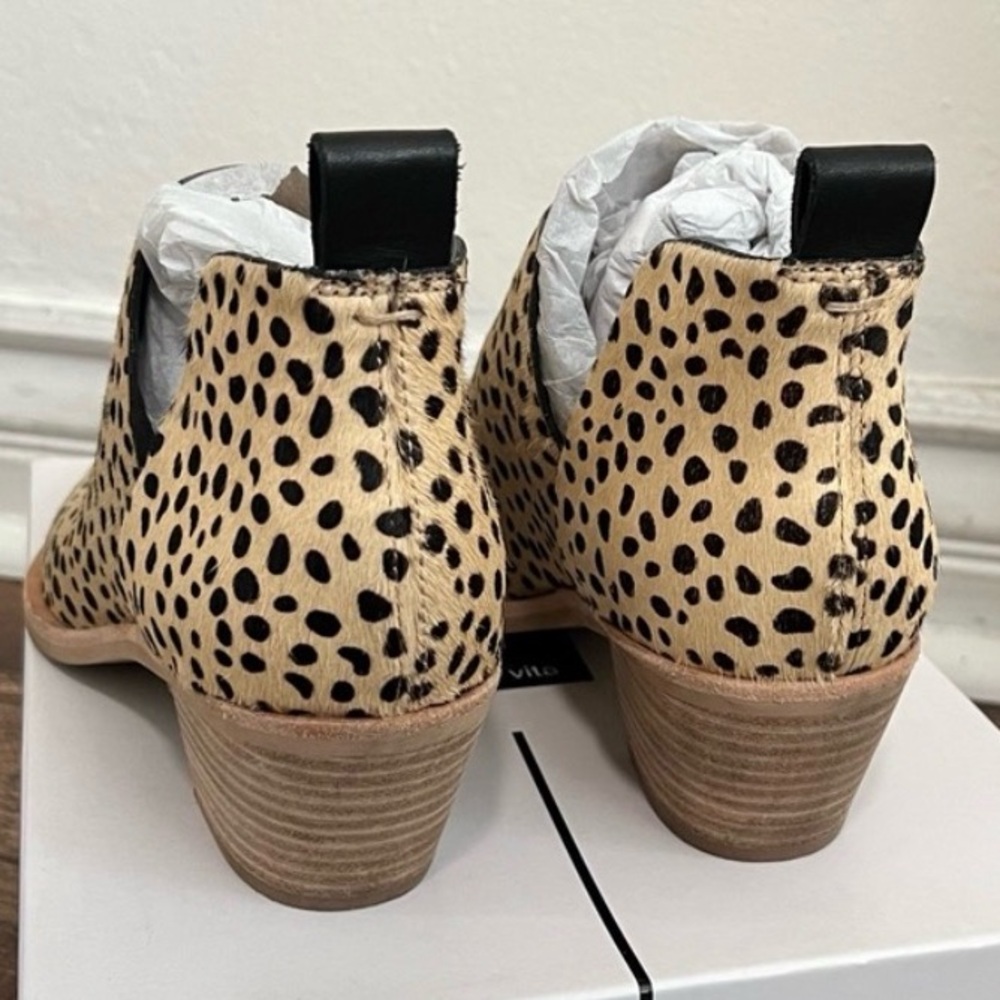 NWT Box Dolce Vita “Kaidie” Cream and Black Spotted Suede Ankle Boots - Picture 16 of 16